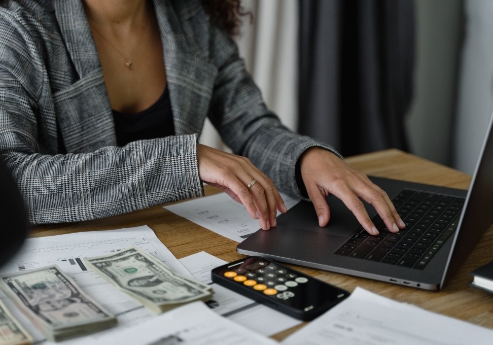 Payroll & Compliance Management